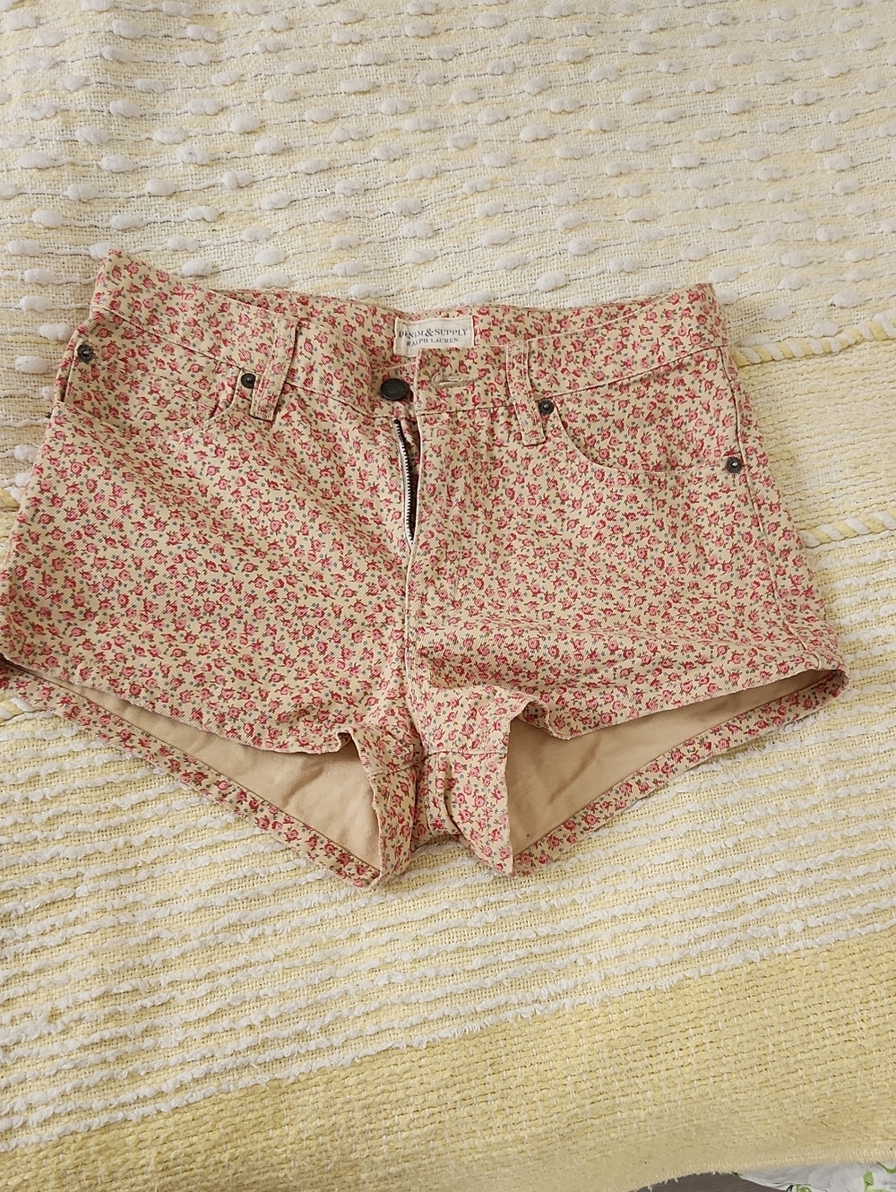 Denim & Supply Ralph Lauren Beige Shorts with Pink Floral